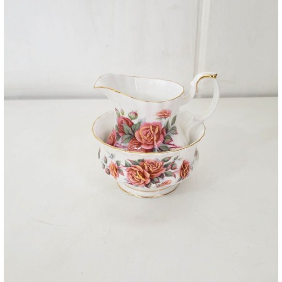 Royal Albert Centennial Rose Creamer and Open Sugar Bowl Set - Picture 2 of 9